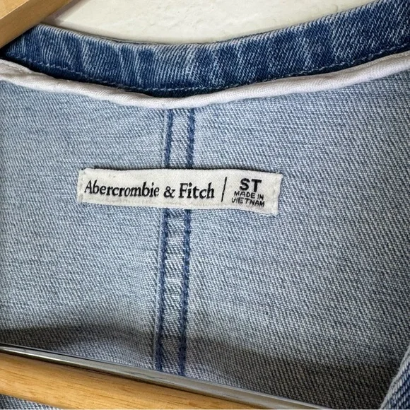 Abercrombie & Fitch Mara Denim Dress V-Neck Tall - Picture 6 of 11
